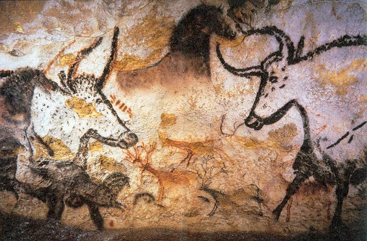 　ラスコー洞窟の壁画　ⒸProf saxx
　※上記の画像、キャプションをクリックすると画像の出典元のWikipediaへリンクします。