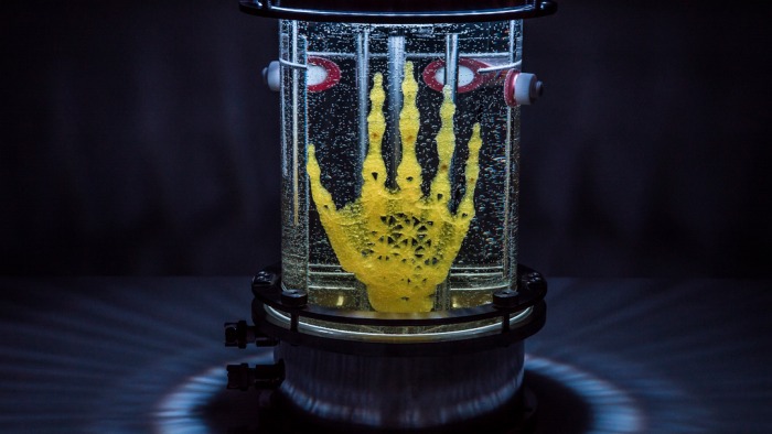 　2017年GRAND PRIZE(グランプリ)作品：Regenerative Reliquary　ⒸFabCafe Global