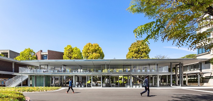 　松山大学 文京キャンパス myu terrace　撮影：伊藤彰 アイフォト
　※上記の画像は、3月19日に追加しました。
