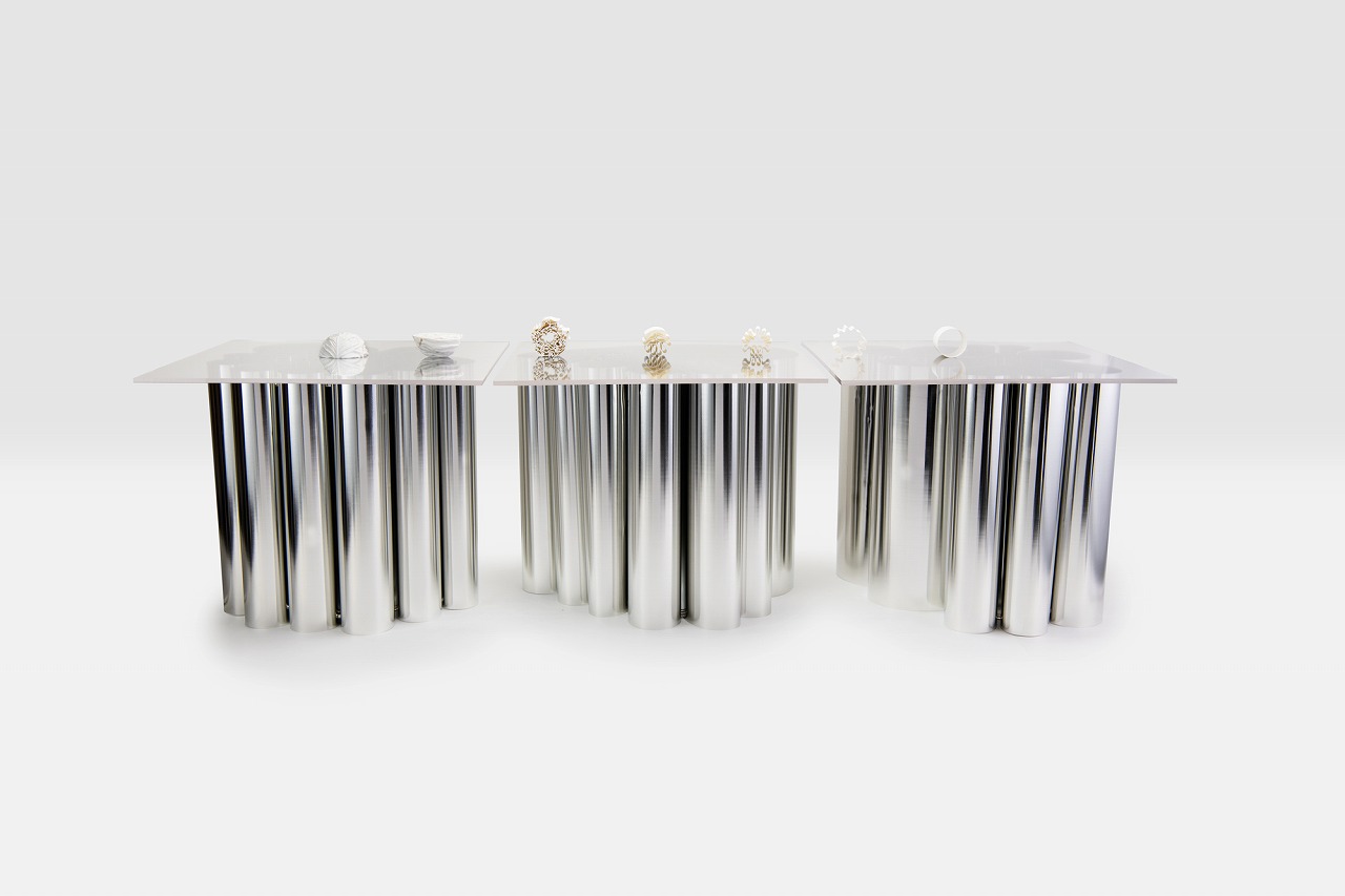 デジタルもアナログも－ブリキとキャベツから発想したテーブルデザイン＜山梨知彦氏＞